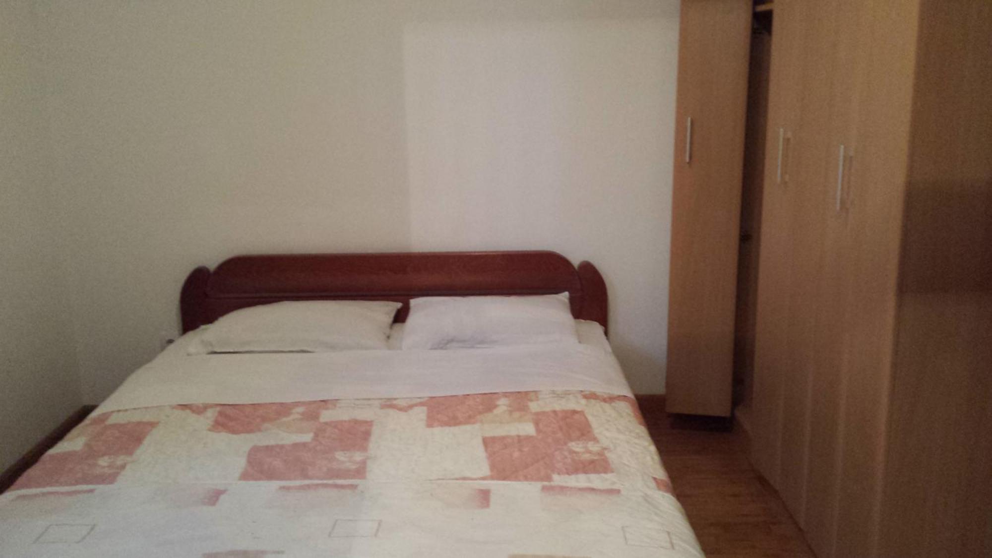 Apartments Milano Herceg Novi Zimmer foto